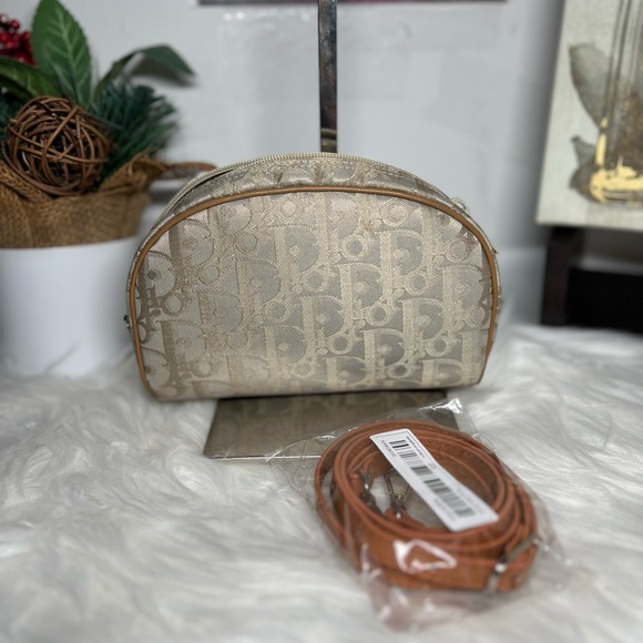 Auth Christian Dior Pouch converted into sling or shoulder or crossbody bag - Picture 1 of 13